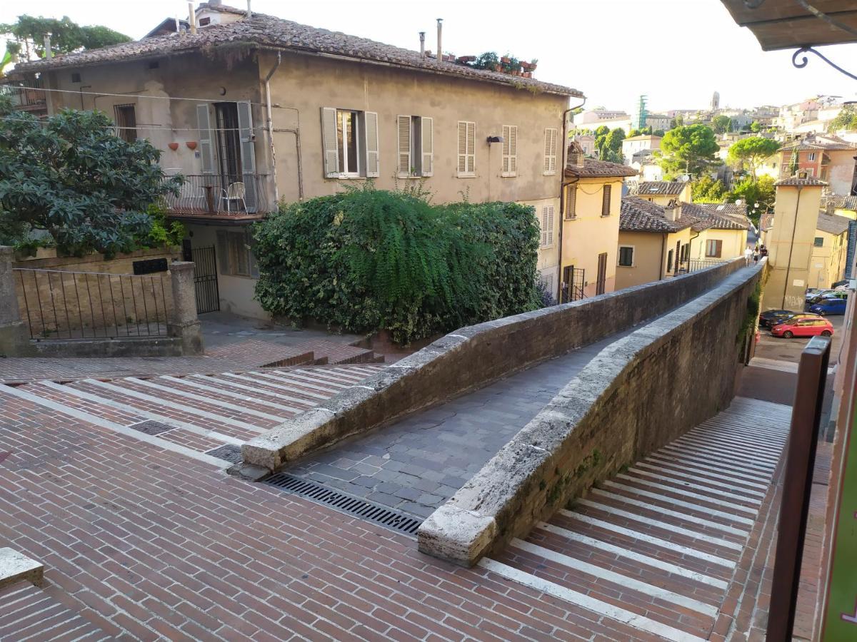 Hotel Casa Di Debora à Pérouse Extérieur photo